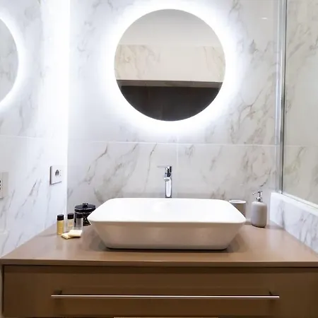 Piazza Gramsci - Splendido Trilocale Con 2 Appartement Milaan